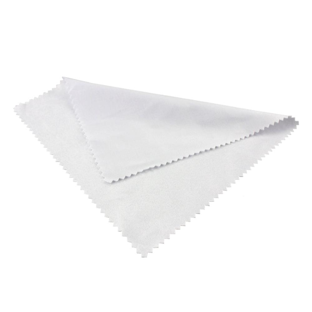 white microfiber cleaning cloth